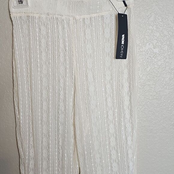 NWT Fashion Nova Small Camelia Cream Lace Cocer Up Pants - Picture 4 of 9
